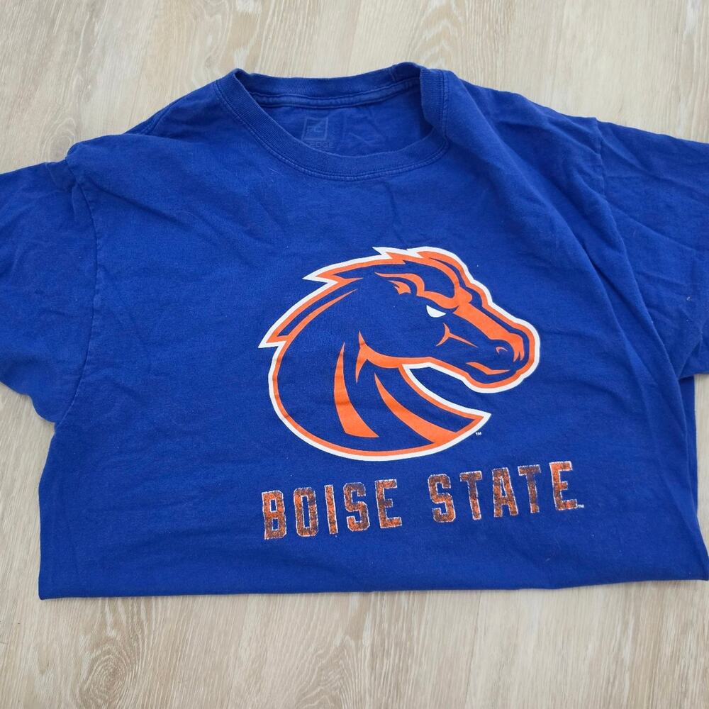 Boise State Broncos Men's Large Tshirt College Game Day Attire Pro Edge